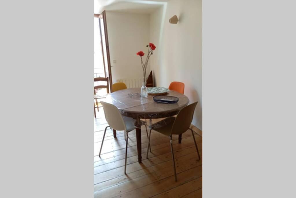 Appartement De Charme Le 1707 Au Coeur De La Cite Vauban Briancon  Exterior photo